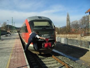 zárjelző tárcsa baleset